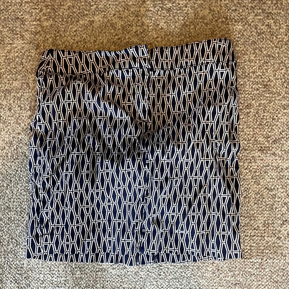 Patterned skirt